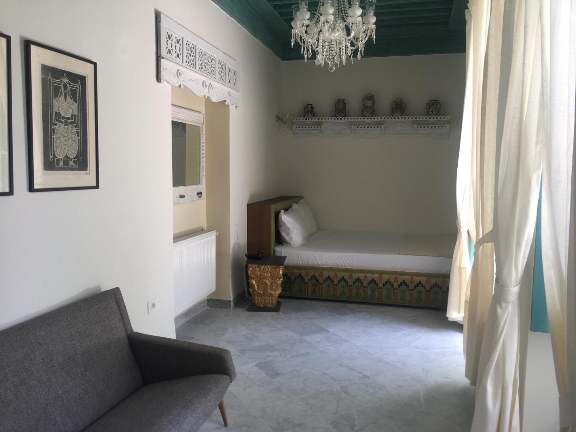 Dar Ben Gacem Kahia Bed and Breakfast Τύνιδα Δωμάτιο φωτογραφία